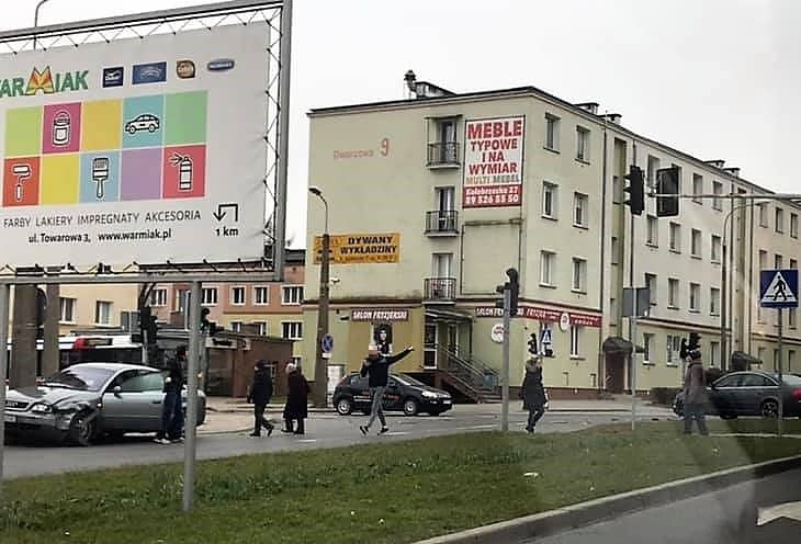 Kolizja na skrzyżowaniu ulicy Dworcowej z Kołobrzeską wypadek Olsztyn, Wiadomości