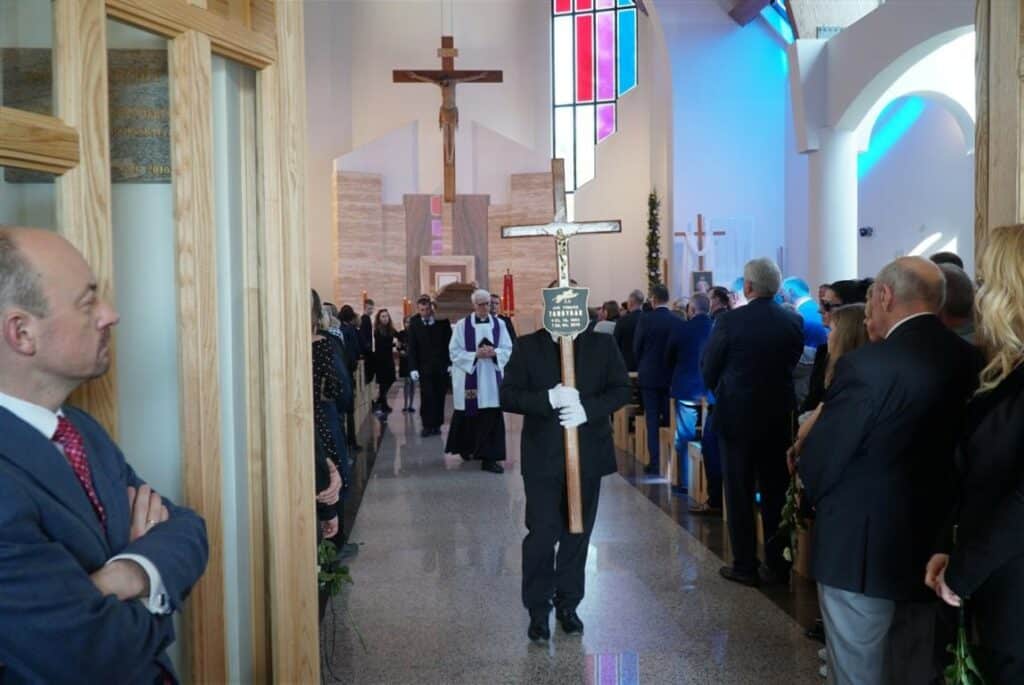 Odbył się pogrzeb Jana Tandyraka. Żegnały go setki mieszkańców Olsztyna [FOTO]